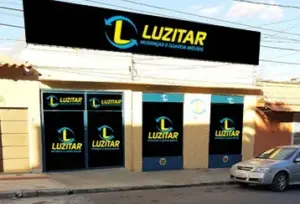 Guarda Móveis